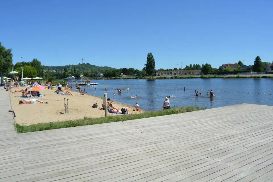 Plage des Célestins — Vichy et Bourbonnais