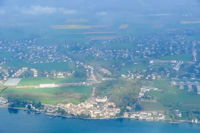 Coppet - Nyon, La Côte et campagne genevoise