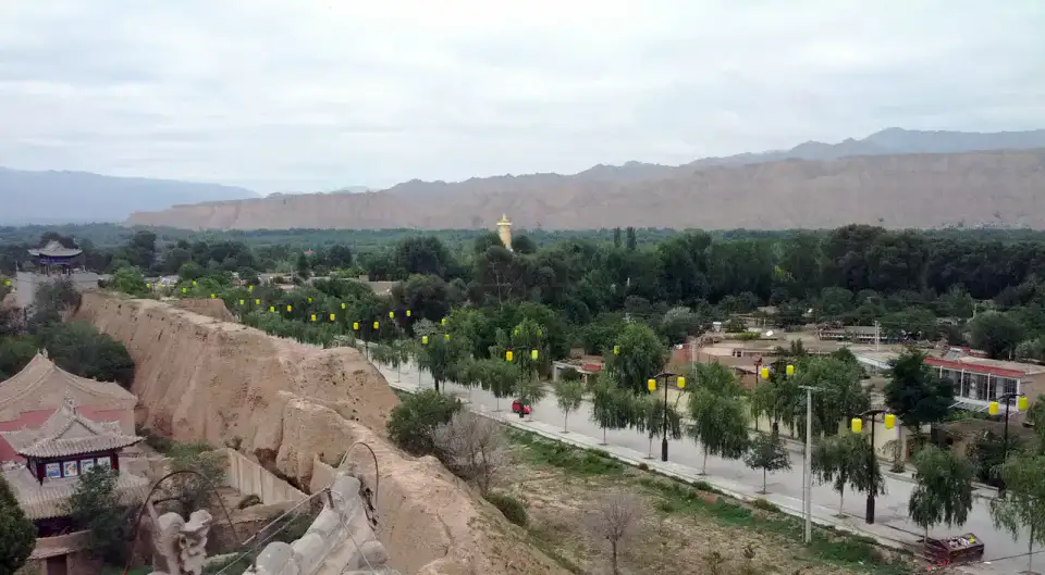 Géoparc d'Ashigong - Guide et fleuve Jaune