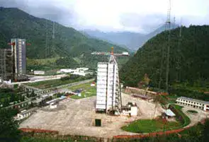 Centre de lancement spatial de Xichang — Xichang et lac Qionghai