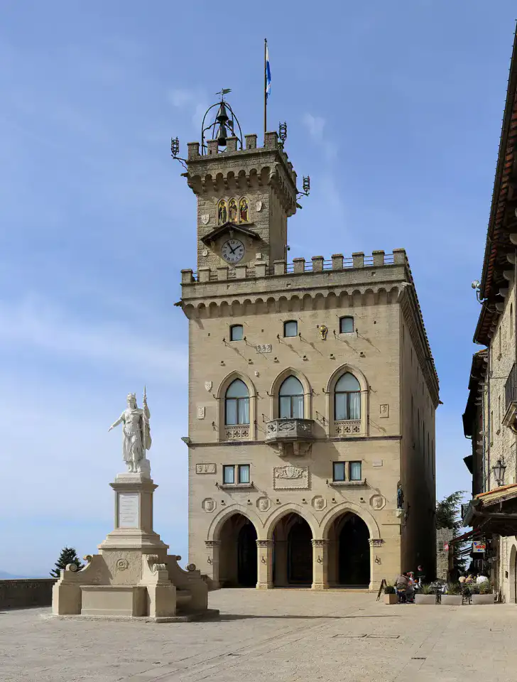 Piazza della Libertà à Saint-Marin