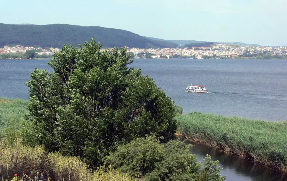 Lac Pamvotida — Ioannina et Dodone