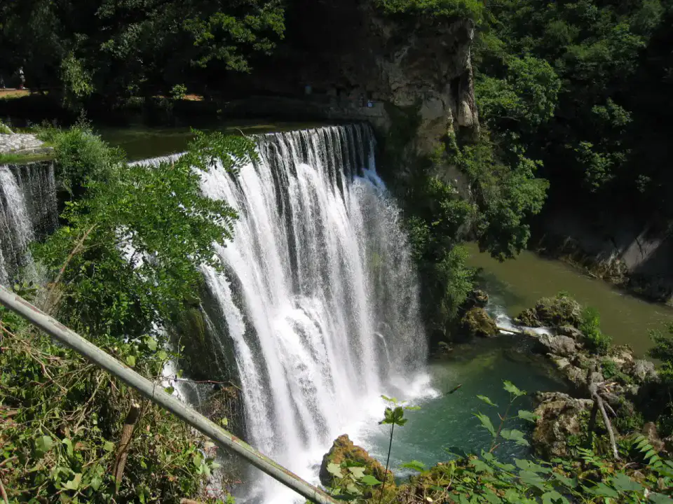 Cascade de Pliva — Travnik et Jajce