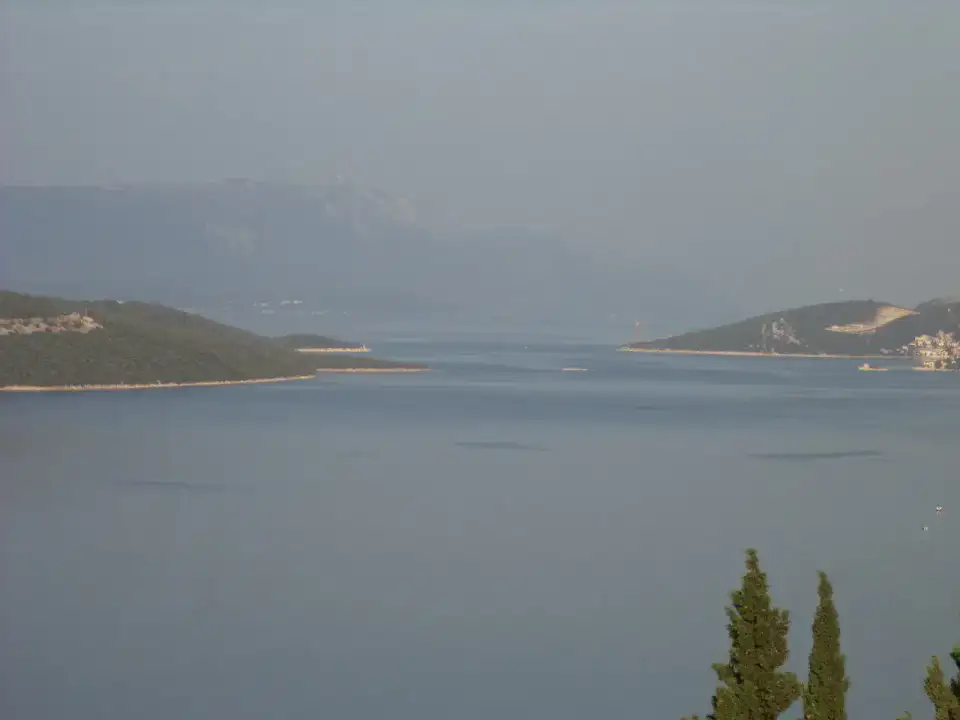Péninsule de Klek vue depuis Neum