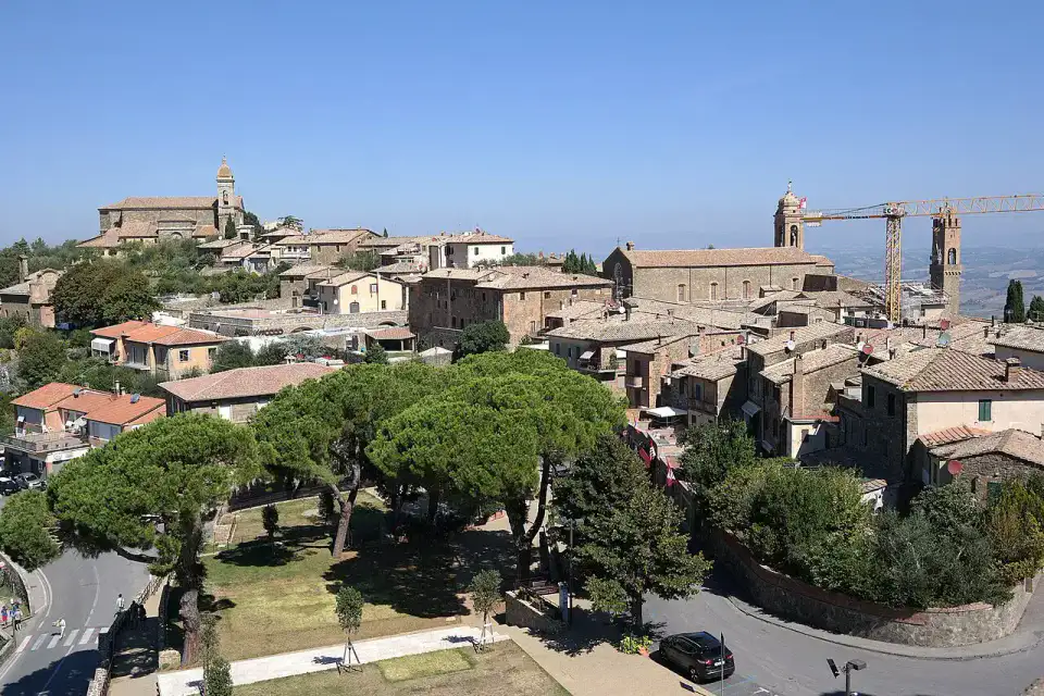 Montalcino - Val d'Orcia