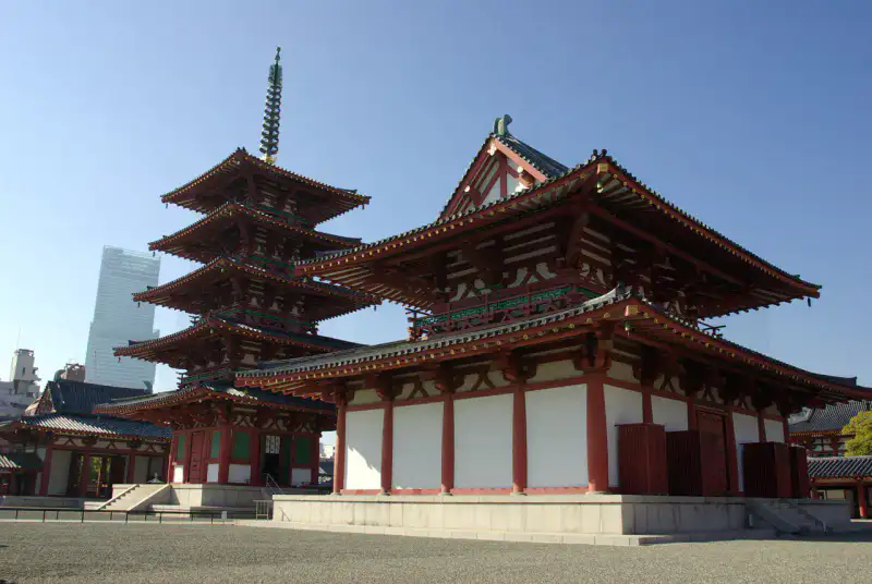 Temple Shitennō-ji - Osaka