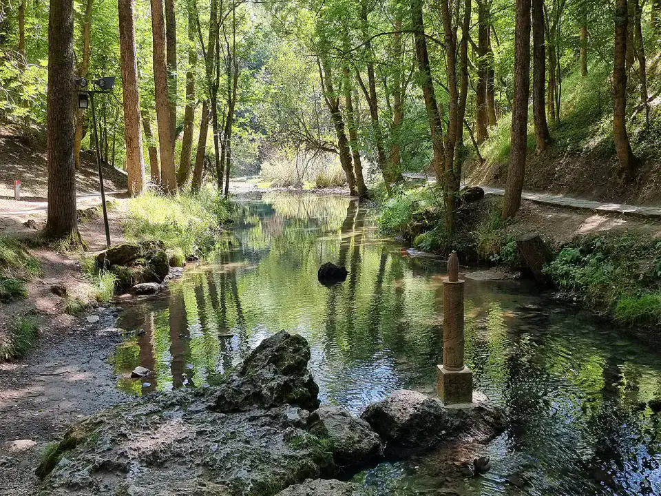 Source de l'Èbre à Fontibre