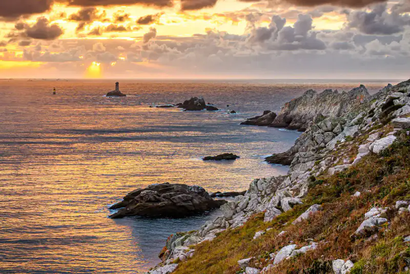 Point of the Raz