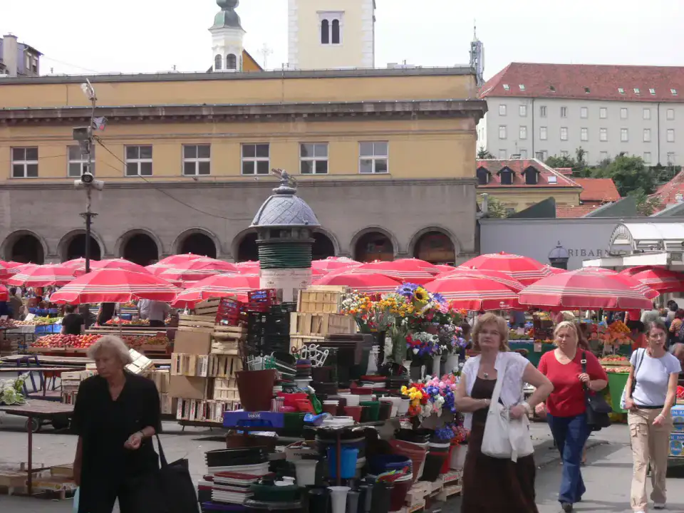 Étals du marché Dolac à Zagreb