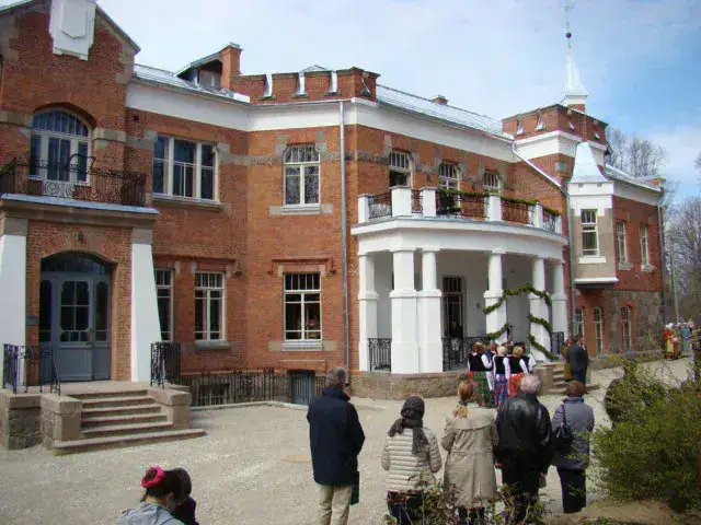 Manoir de Lūznava - Parc national de Rāzna