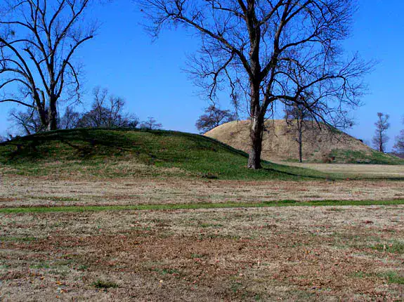 Plum Bayou Mounds - Delta de l'Arkansas et Helena