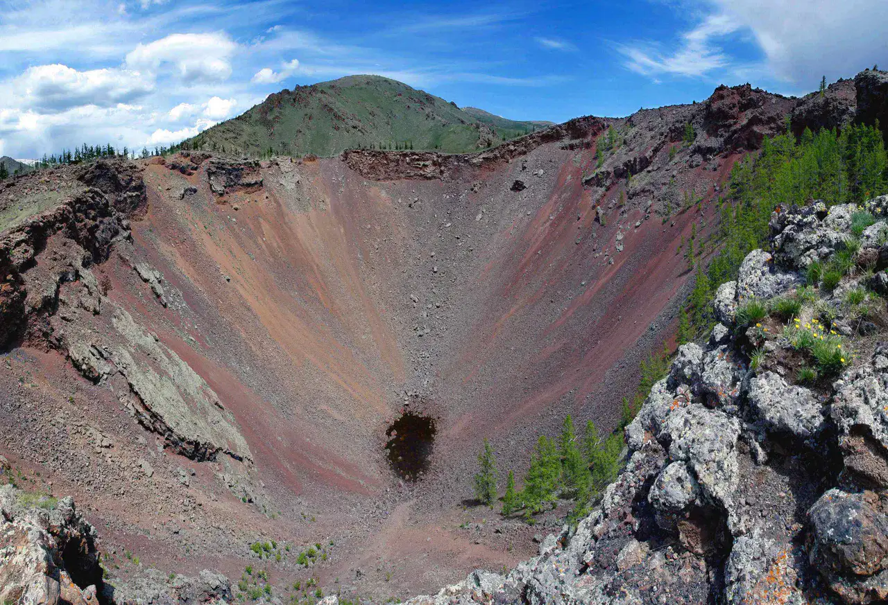 Volcan Khorgo - Tsetserleg, Khorgo et lac Terkhiin Tsagaan