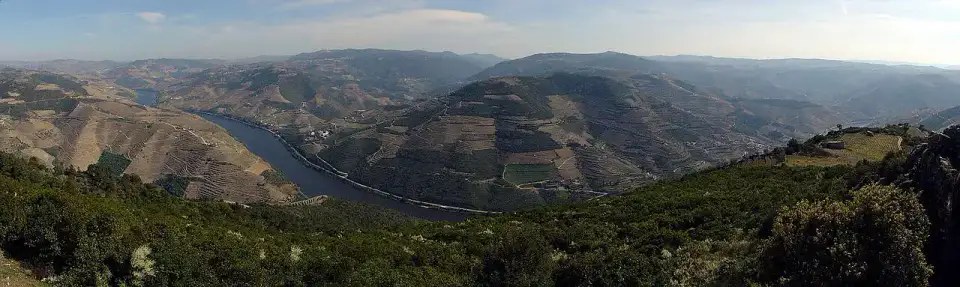 Panorama sur le Douro depuis Galafura