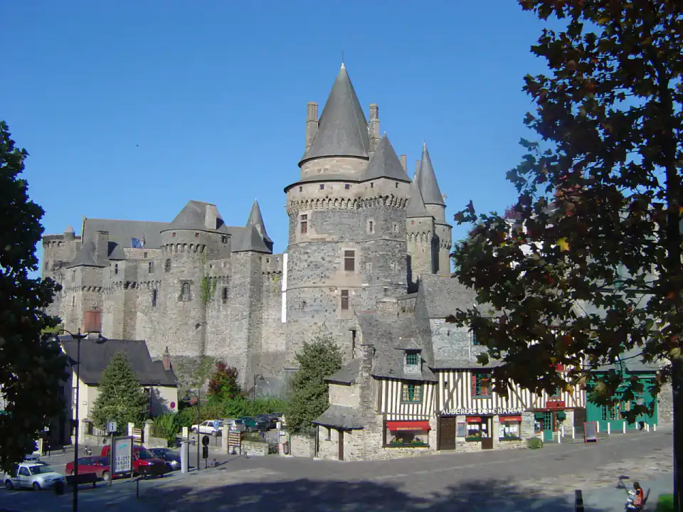Vitré - Fougères et Vitré
