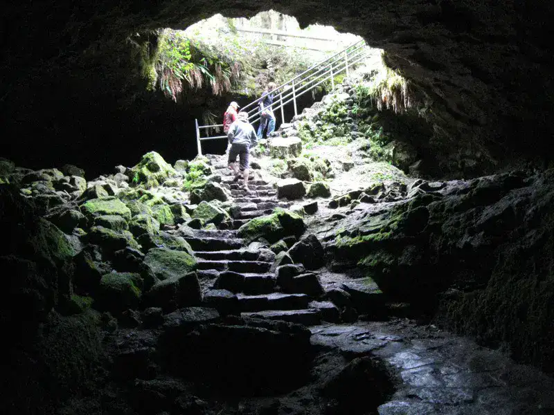 Ape Cave - Mount St. Helens
