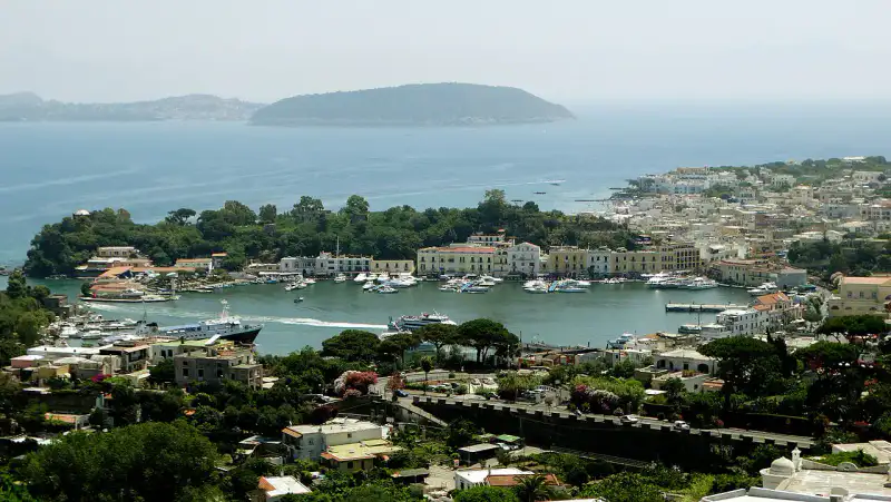 Ischia - Capri, Ischia et Procida
