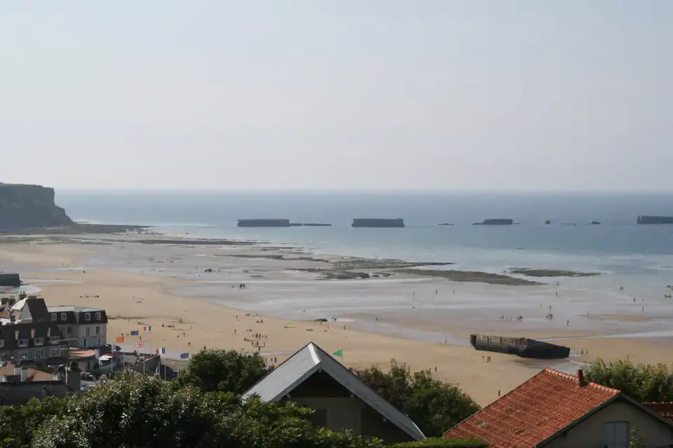 Arromanches-les-Bains - Plages du Débarquement