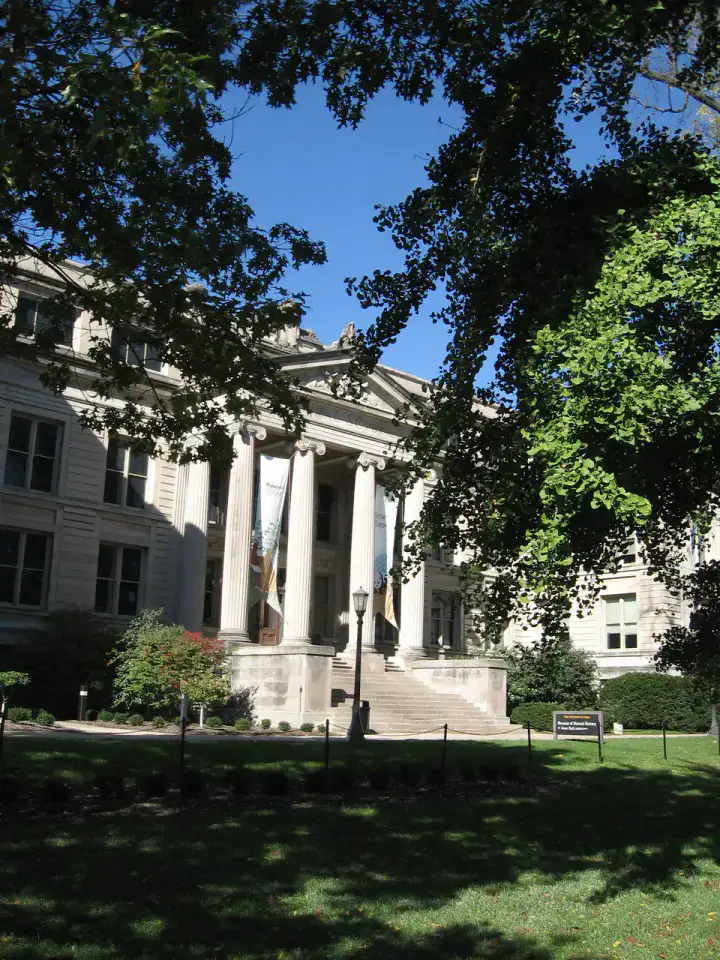 University of Iowa Museum of Natural History - Iowa City