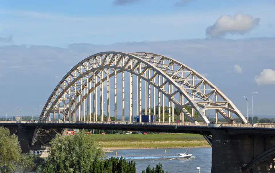 Waalbrug - Arnhem et Nimègue