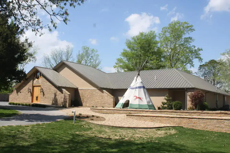 Museum of Native American History - Bentonville