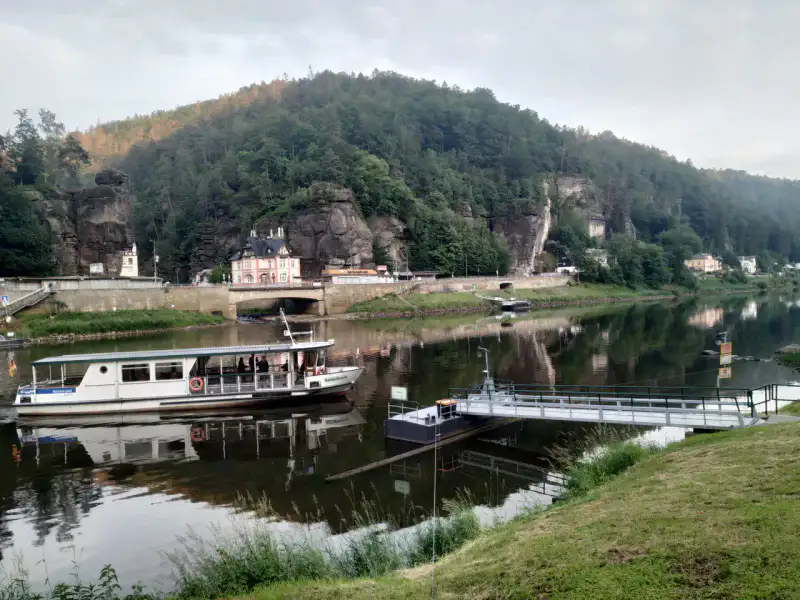 Hrensko - Elbe et frontière bohémienne