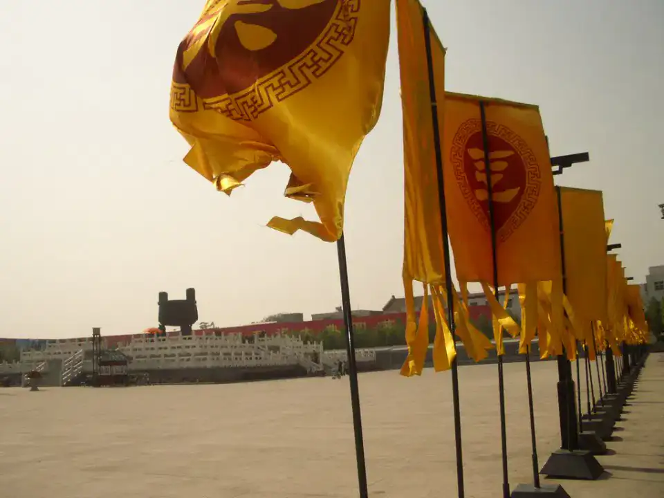 Temple Xuanyuan - Huangling et mausolée de l'Empereur Jaune
