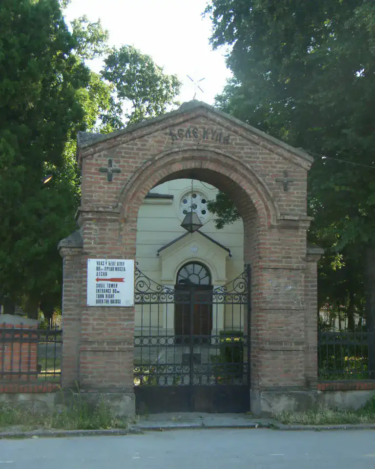 Tour des Crânes à Niš