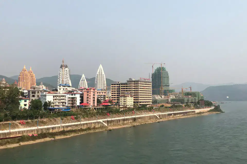 Temple Mengle - Xishuangbanna